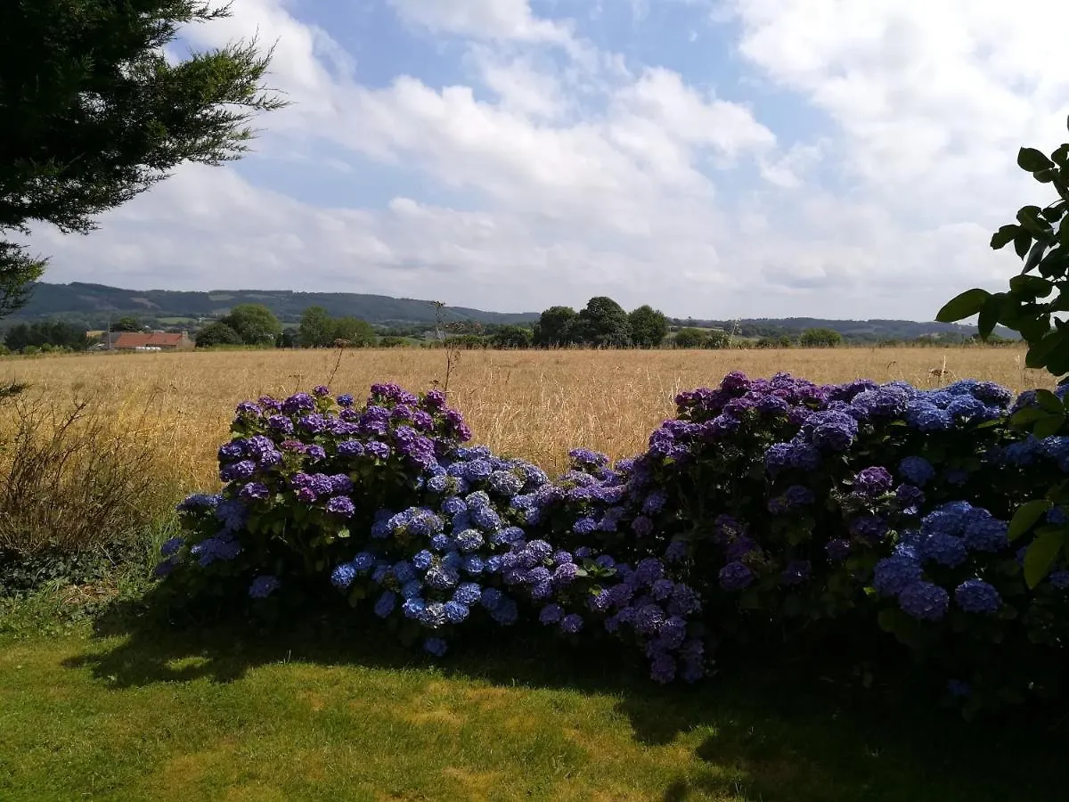 Chez Herveline Le Fer Plouigneau 0*,  France